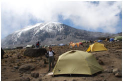 Unser Zeltplatz im Karanga Camp liegt auf 3.960 m Hhe 